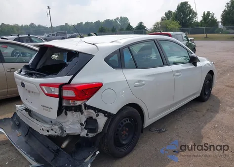 2017 Subaru Impreza 2.0I z USA, uszkodzony, nr VIN 4S3GTAA68H3734765